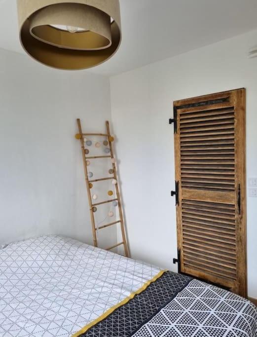 Superbe T3 Cosy, Parking Gratuit + Balcon Apartment รีอง ภายนอก รูปภาพ