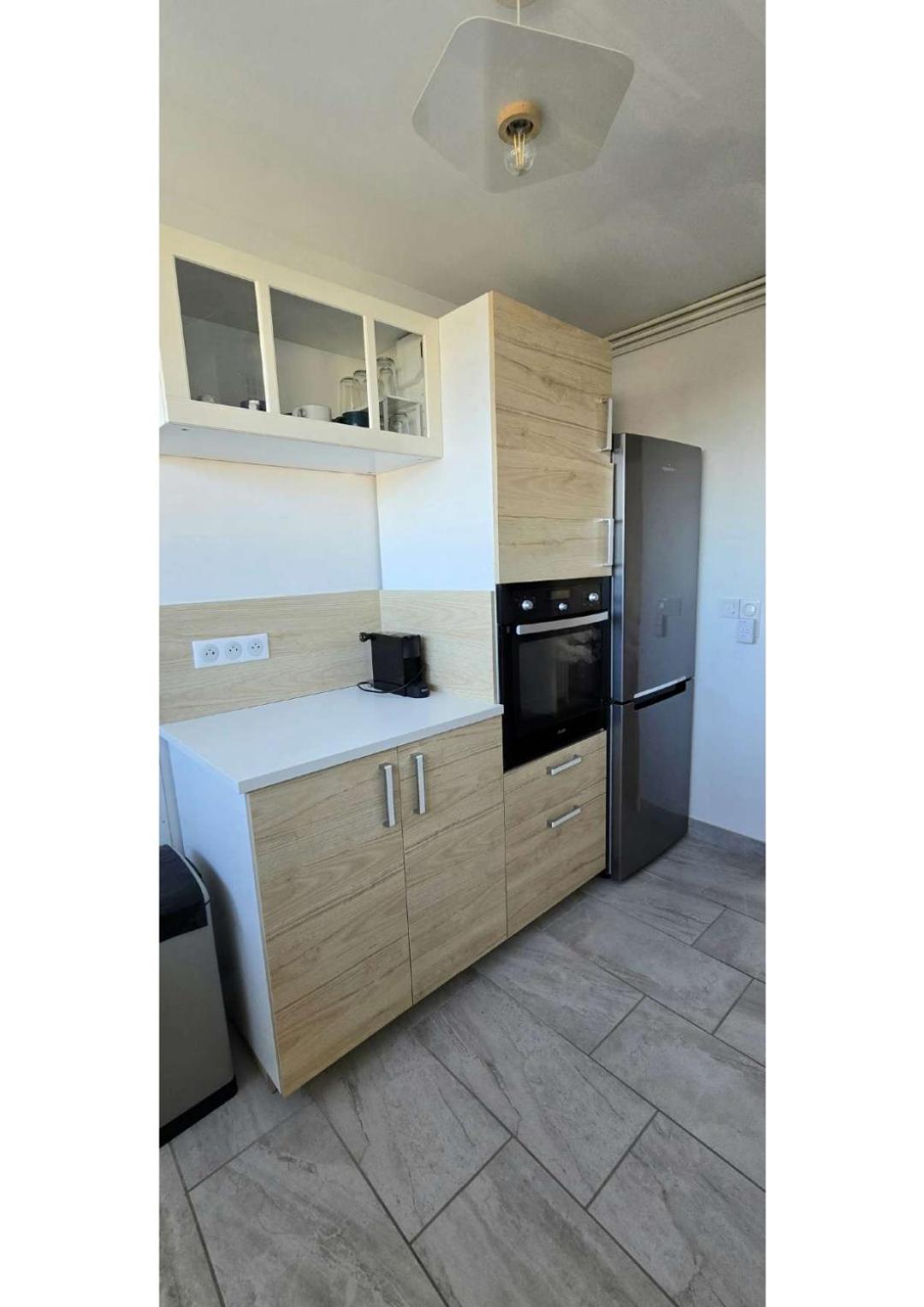 Superbe T3 Cosy, Parking Gratuit + Balcon Apartment รีอง ภายนอก รูปภาพ
