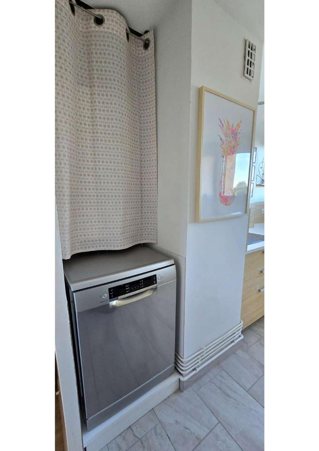 Superbe T3 Cosy, Parking Gratuit + Balcon Apartment รีอง ภายนอก รูปภาพ