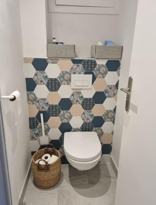 Superbe T3 Cosy, Parking Gratuit + Balcon Apartment รีอง ภายนอก รูปภาพ